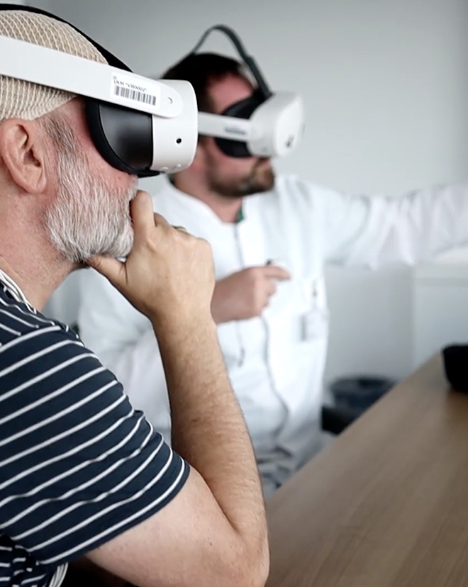 Cung cấp thông tin và giải thích: